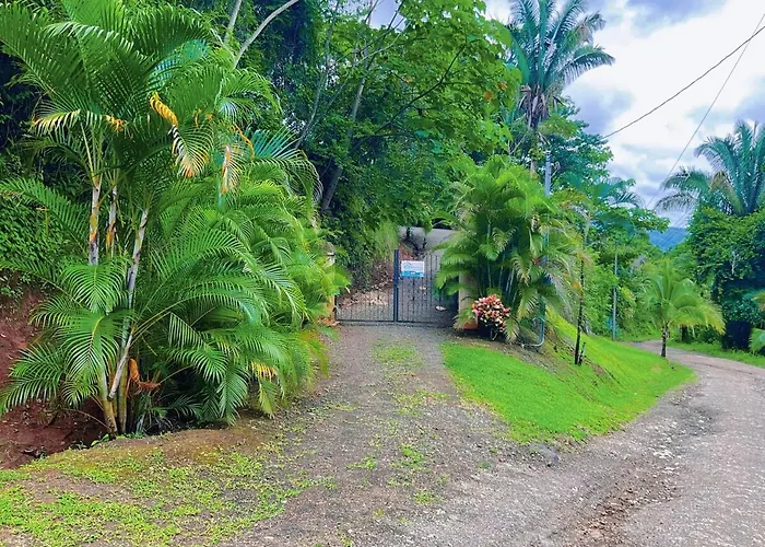 Сasa de vacaciones Casa Nekori Wonderful Mountain View 15 Minutes From Samara Nicoya