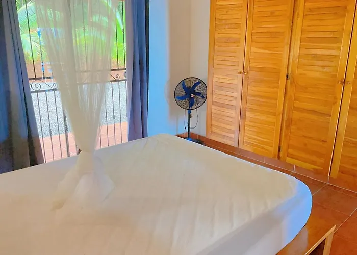 Сasa de vacaciones Casa Nekori Wonderful Mountain View 15 Minutes From Samara *