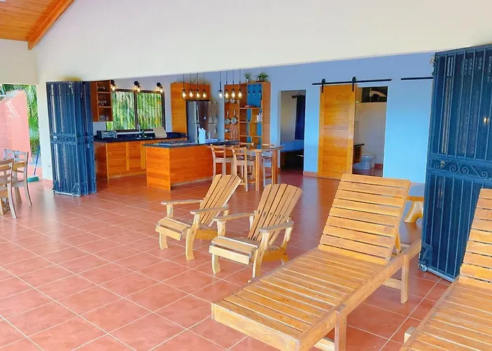 Casa Nekori Wonderful Mountain View 15 Minutes From Samara Сasa de vacaciones