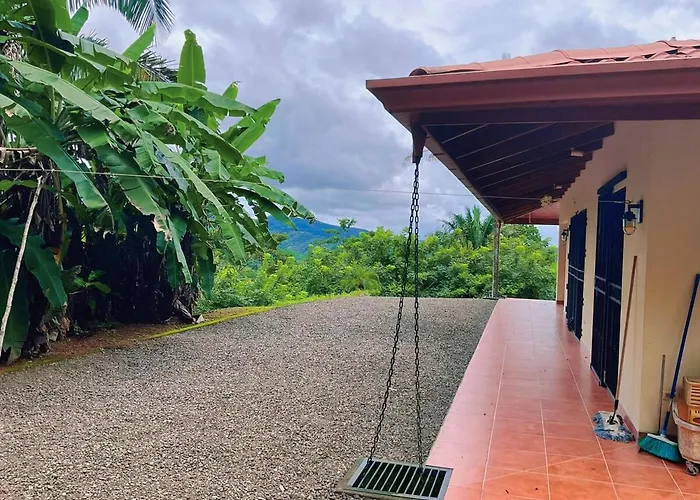 Casa Nekori Wonderful Mountain View 15 Minutes From Samara *